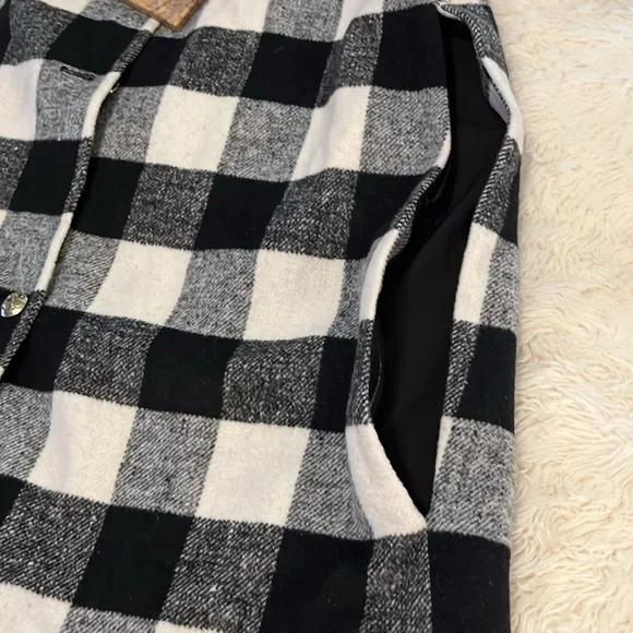 Draper James Eloquii Buffalo Plaid Large Checkered Cape Poncho Black White 14/16